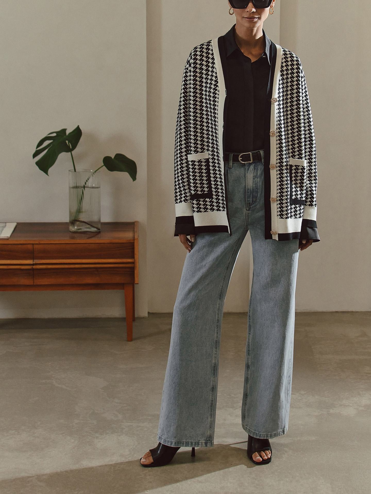 Sharon Oversize Soft V-neck Vintage Women Cardigan