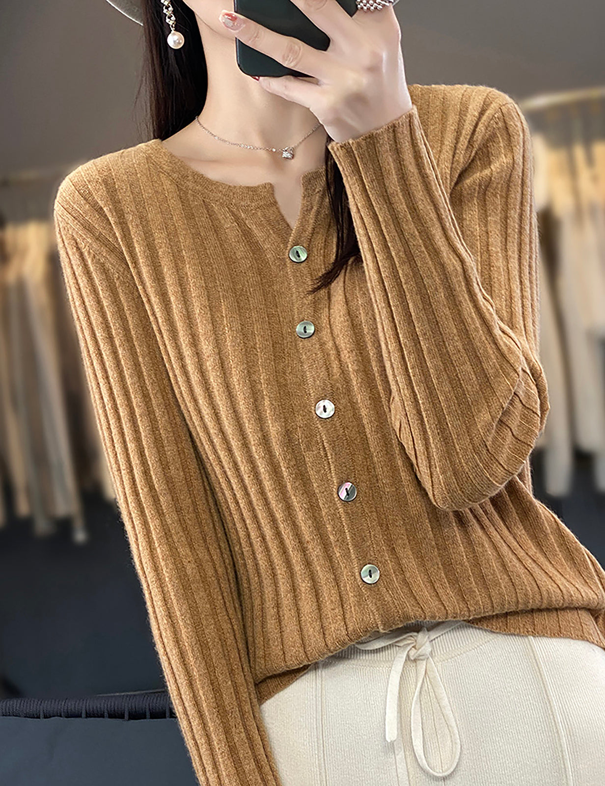 Sally Woman O Neck Sweater