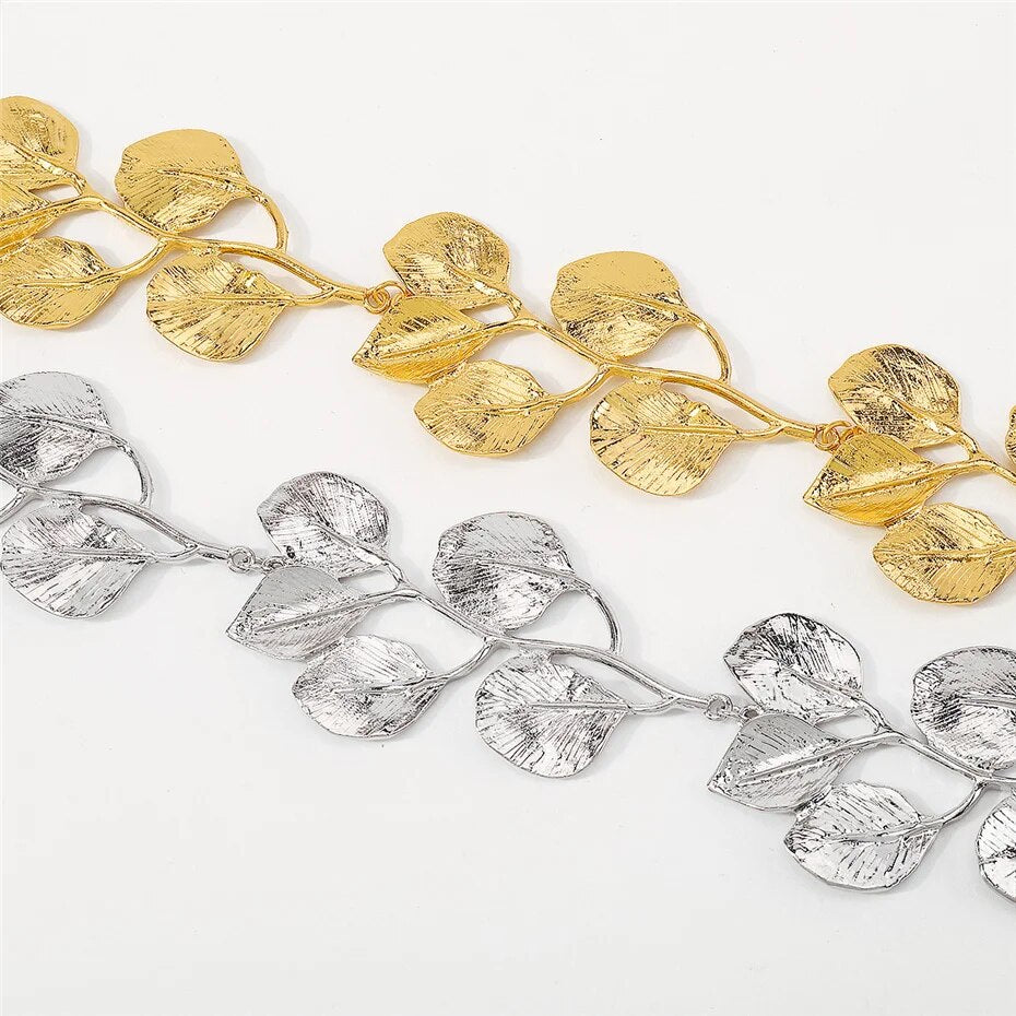 Сhris Exaggerated Leaf Pendant Choker Necklace