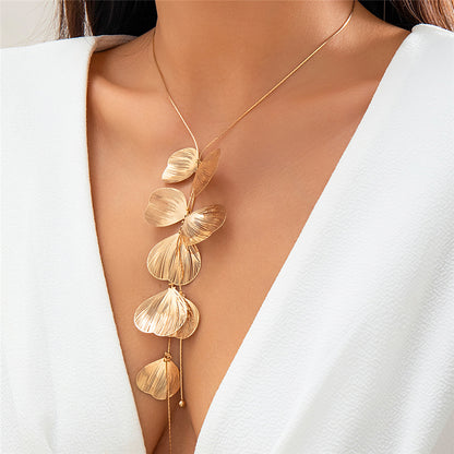 Ethel Kpop Flower Petal Pendant Choker Necklace