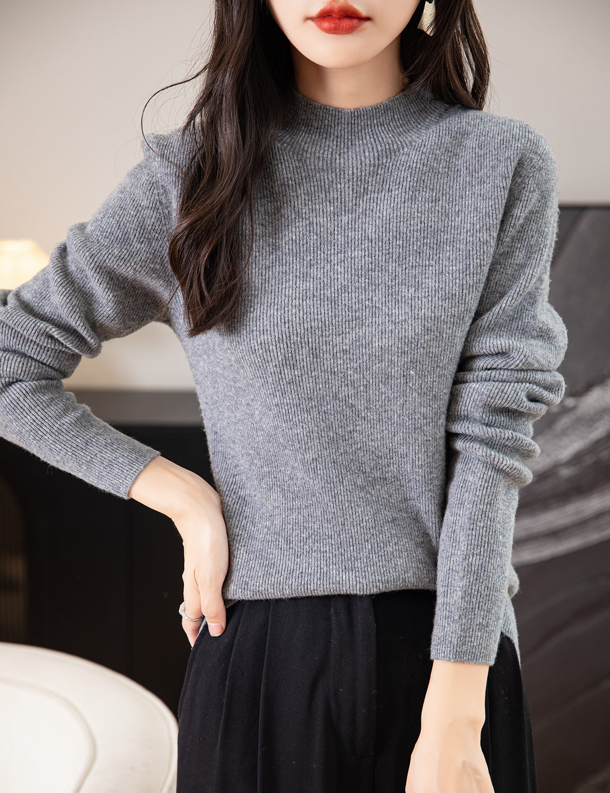 Ruby Woman Long Sleeve Knitted Sweater