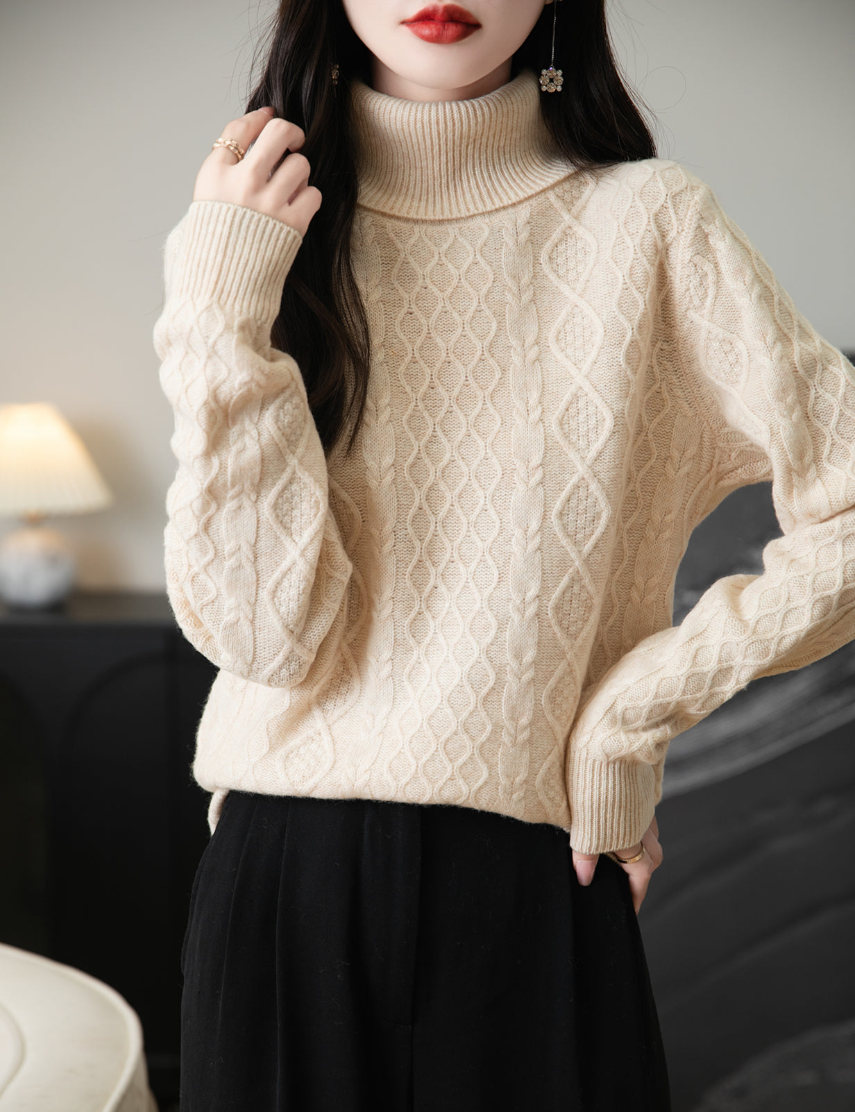 Pat Woman Wool Turtleneck Sweater