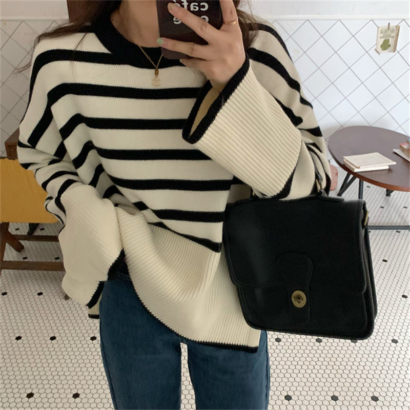 Kelly Casual Oversized Striped Woman Sweater