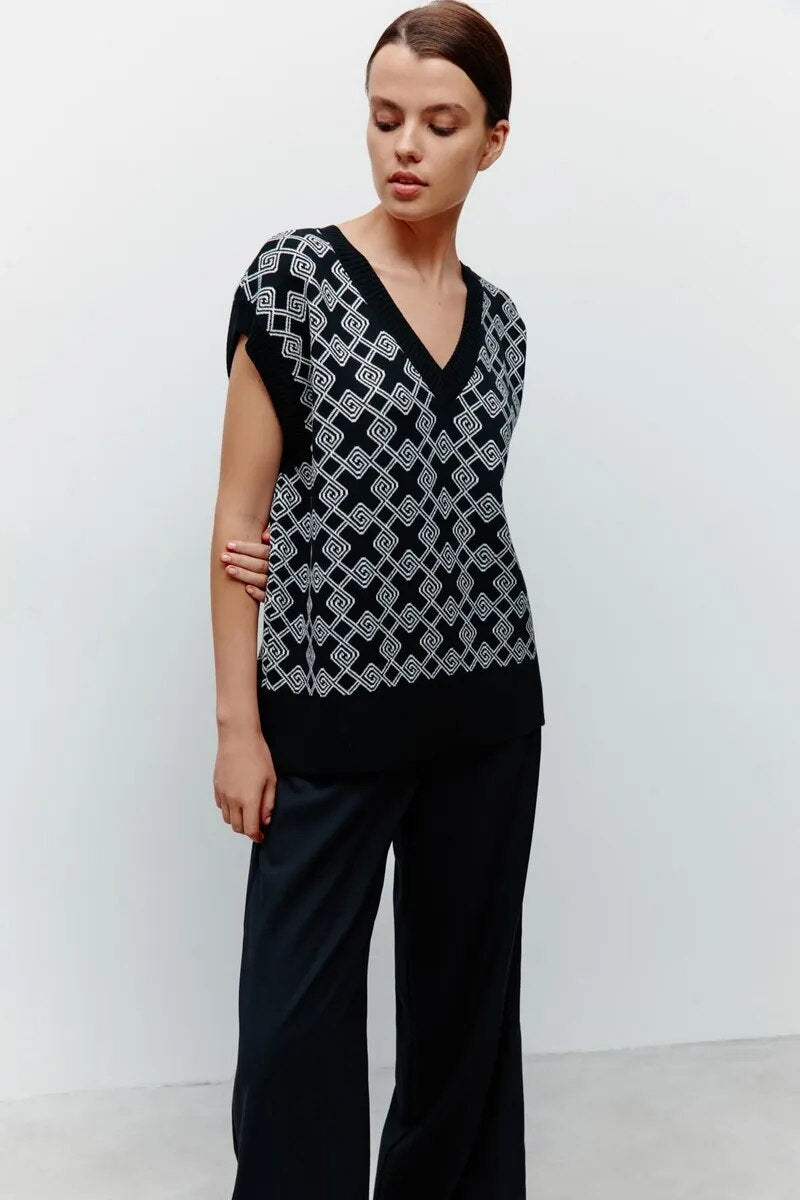 Leah Print Knitted Full Sleeve Women Sweater