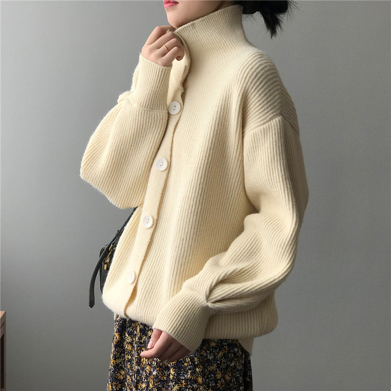 Kathy Woman Turtle Neck Sweater