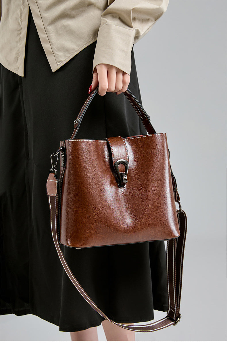 Mary Woman Leather Bucket Small Shoulder Bag