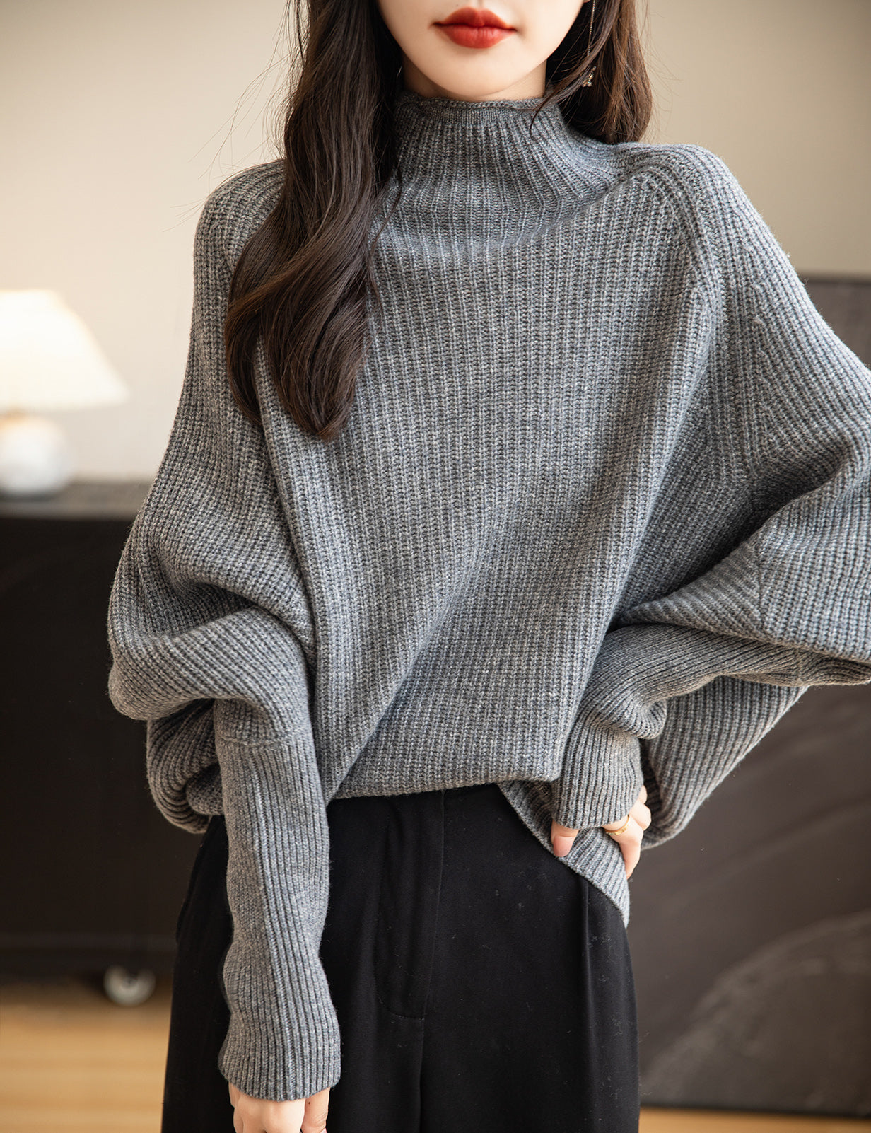 Jasmine Woman Turtleneck Sweater