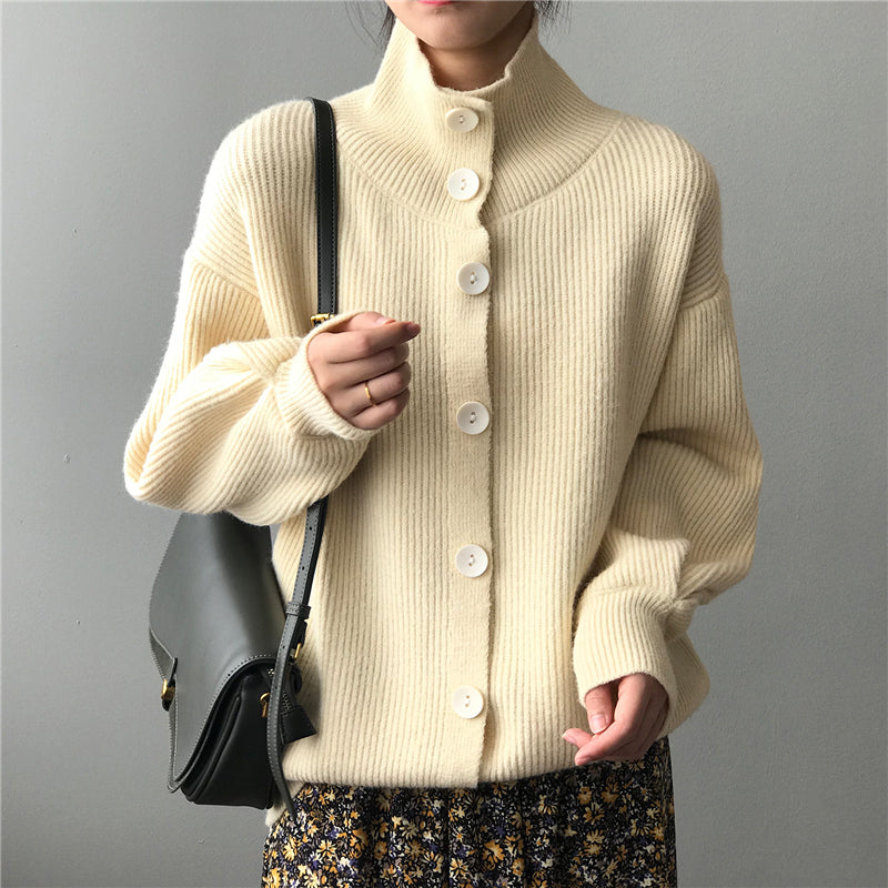 Kathy Woman Turtle Neck Sweater