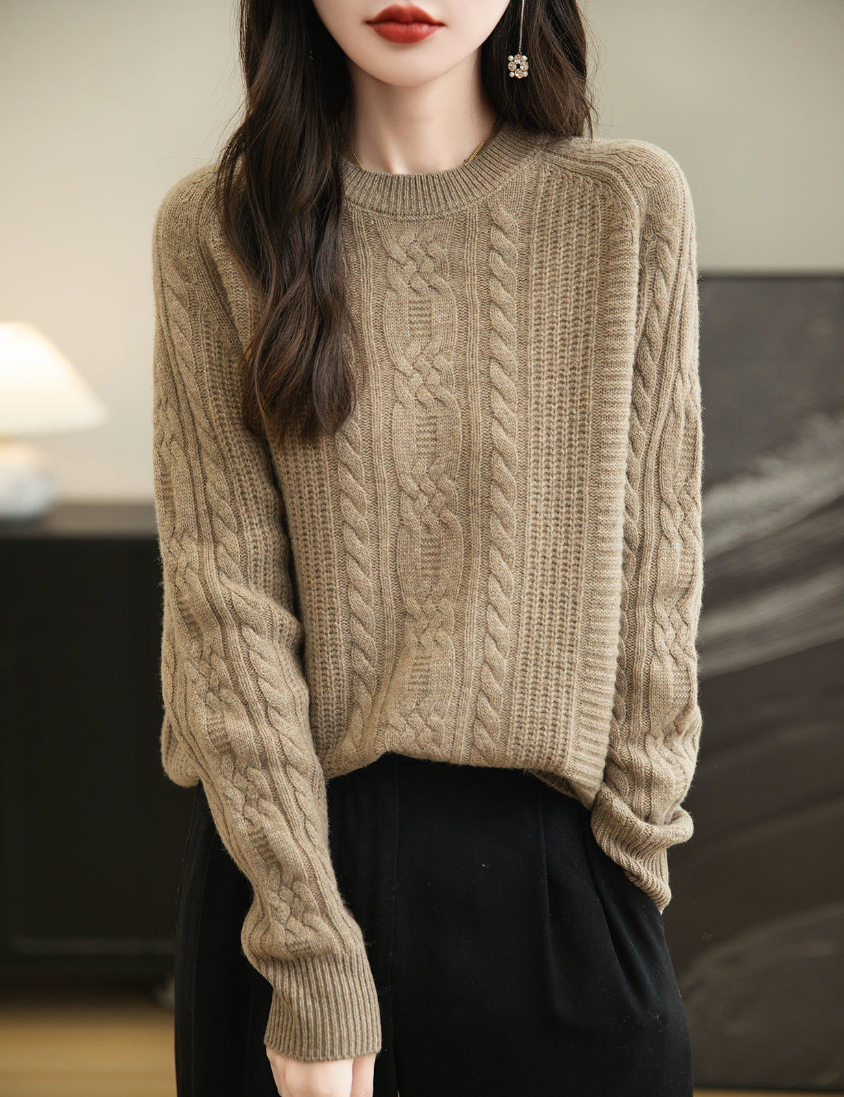 Miranda Woman Wool Crew Neck Sweater