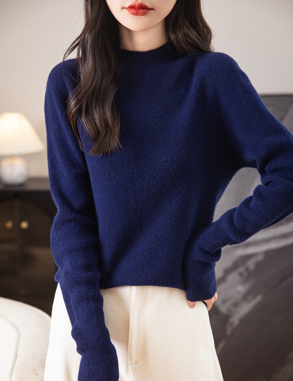 Victoria Woman Long Sleeve Knitted Sweater