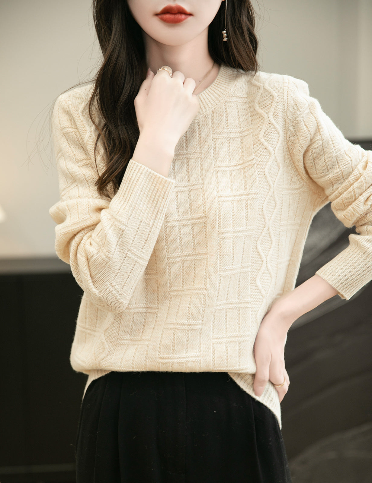 Renee Woman Long Sleeve Knitted Sweater