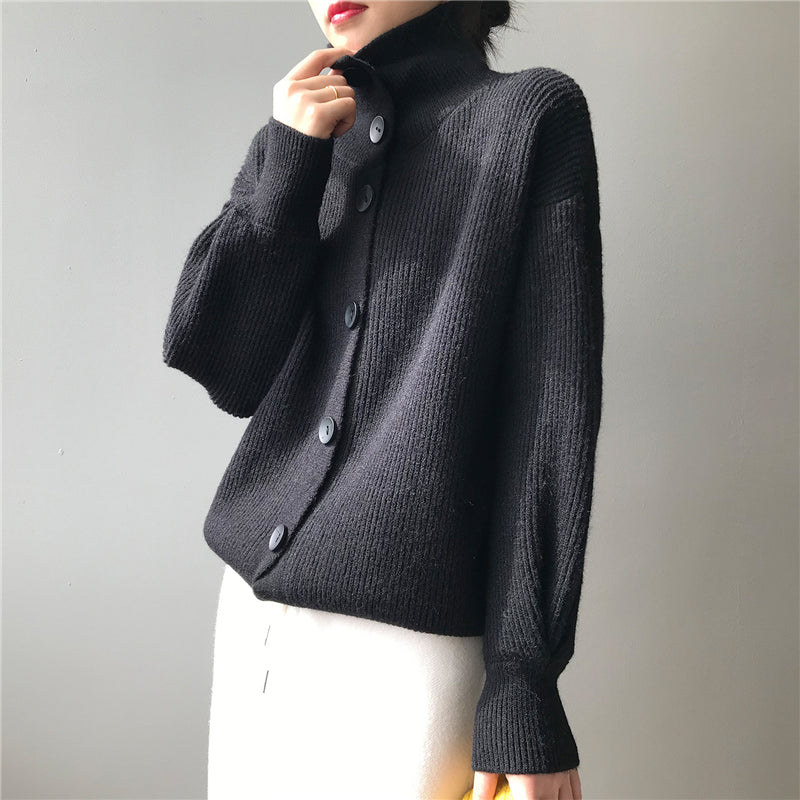 Kathy Woman Turtle Neck Sweater