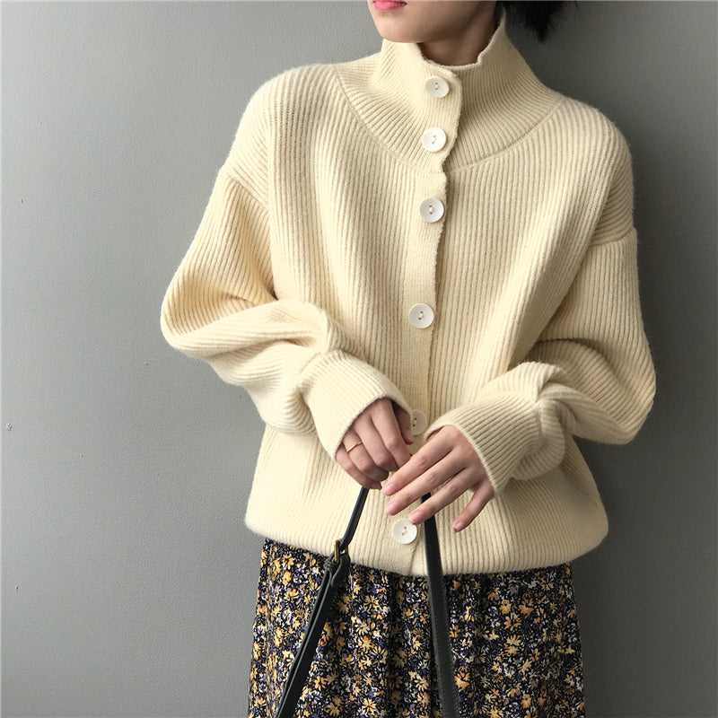 Kathy Woman Turtle Neck Sweater