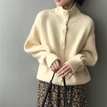 Kathy Woman Turtle Neck Sweater