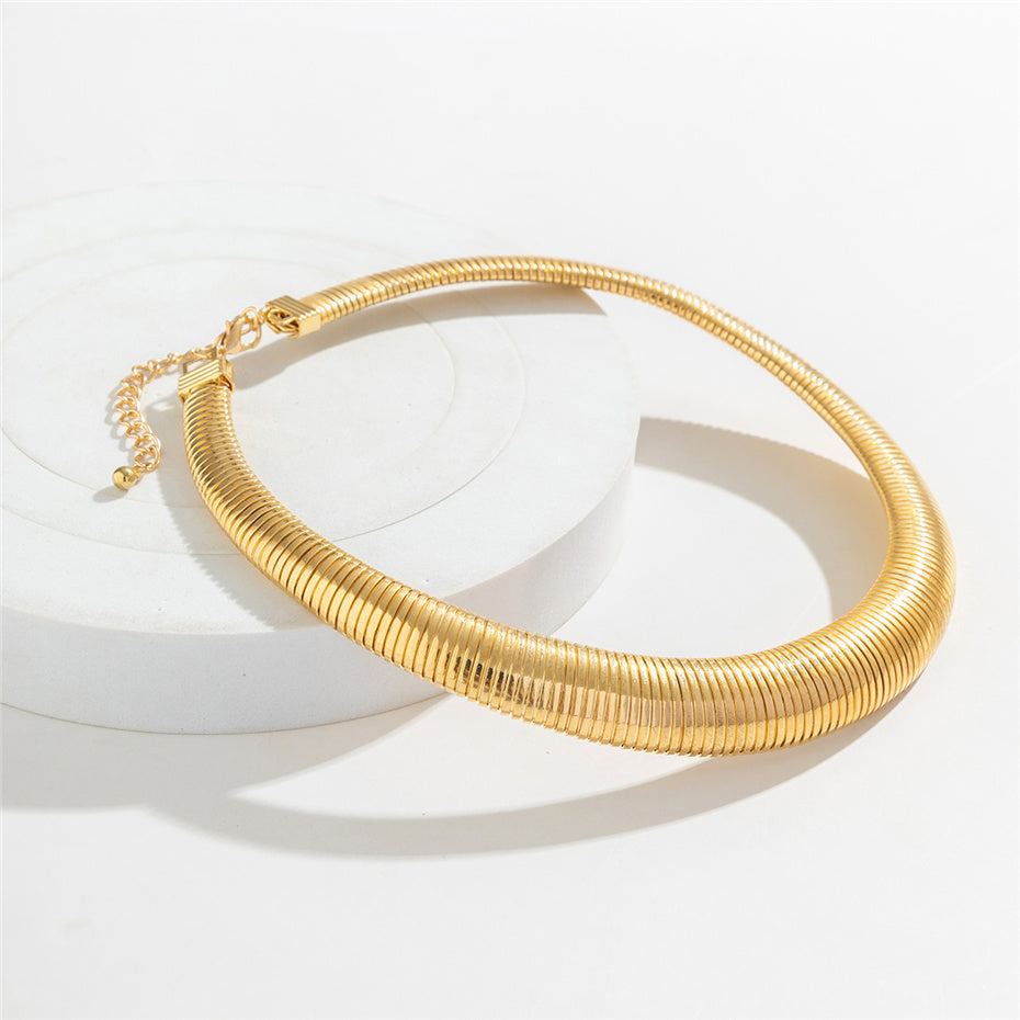 Penelope Exaggerated Heavy Metal Choker Necklace