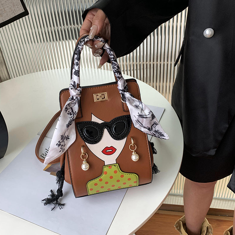 Lucy Woman Glasses Handbag