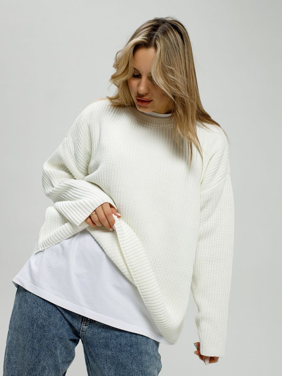 Patricia Woman Solid Color Round Neck Sweater