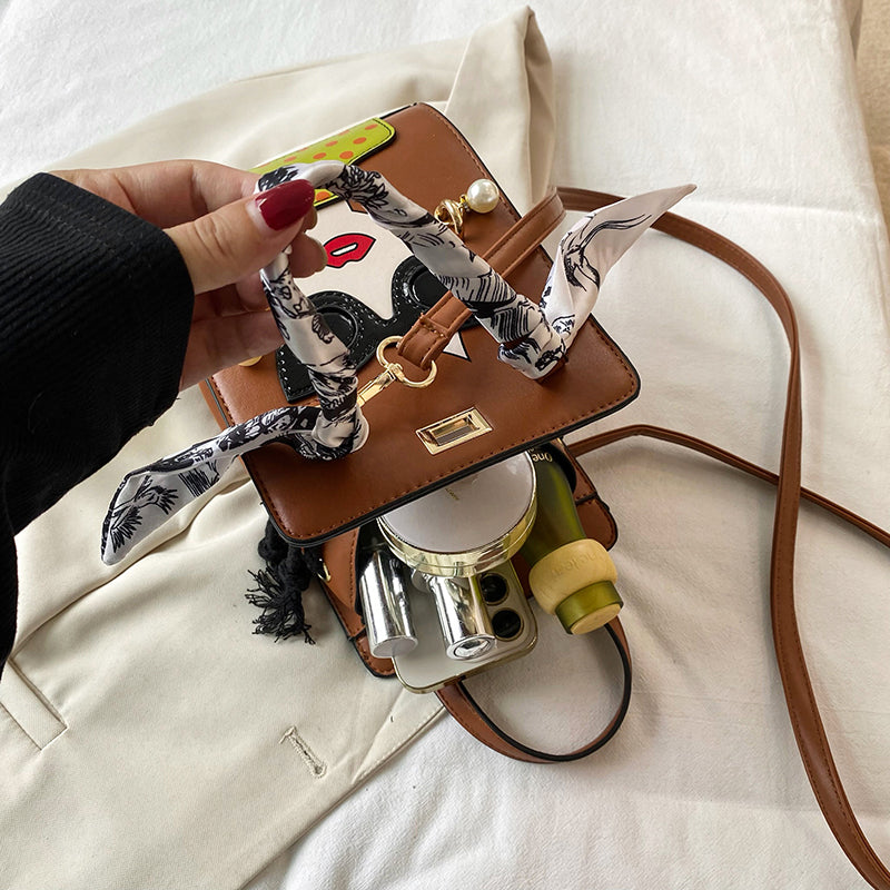 Lucy Woman Glasses Handbag