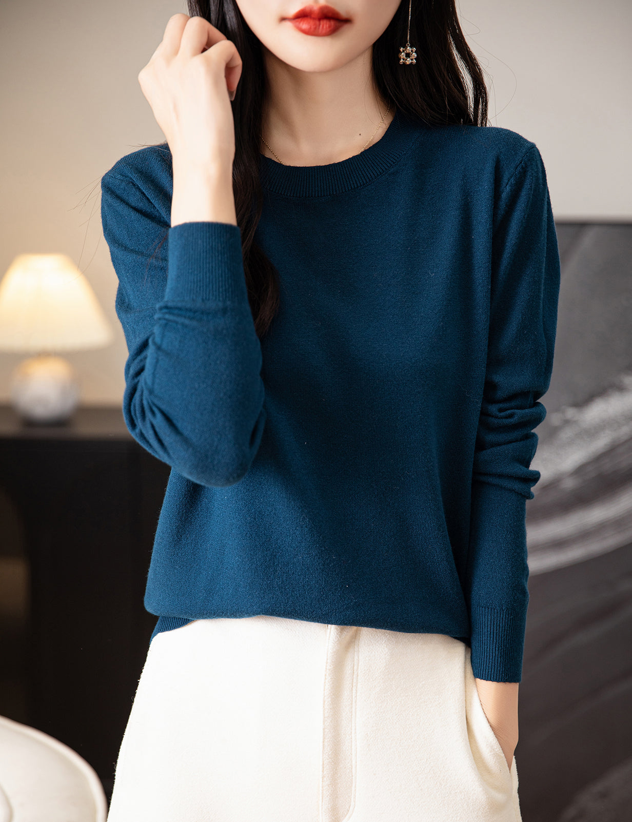 Ruth O Neck Woman Sweater