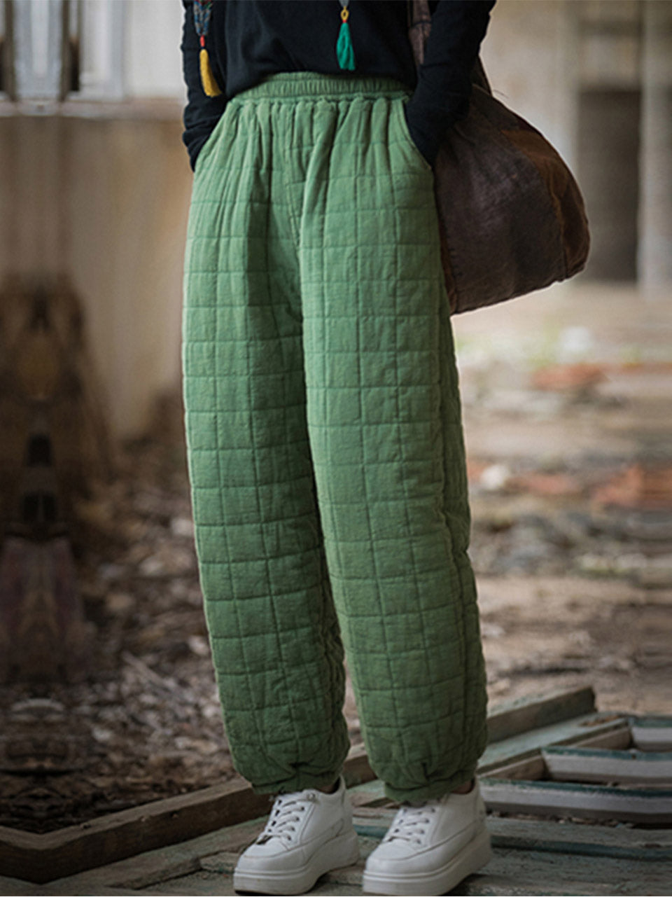 Nikki Woman Baggy Cargo Pants