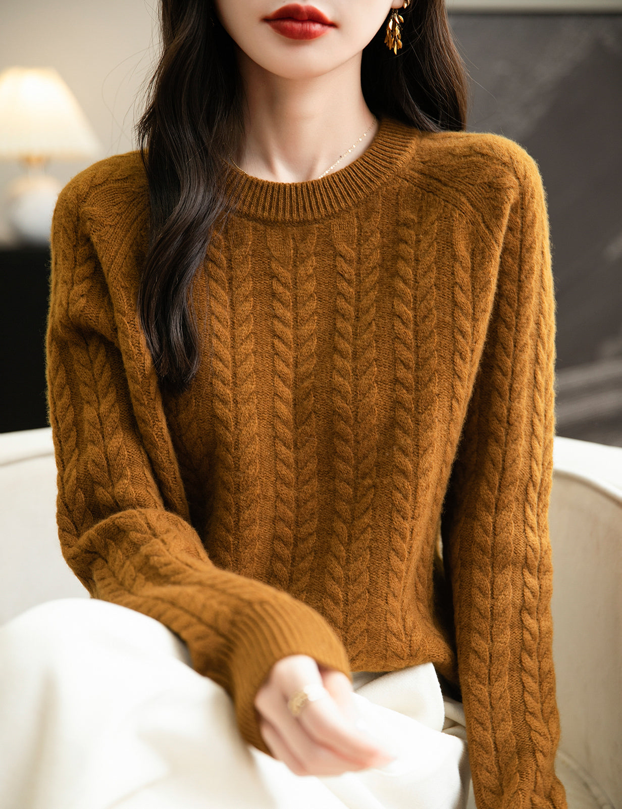 Sharon Woman Crew Neck Vintage Warm Sweater