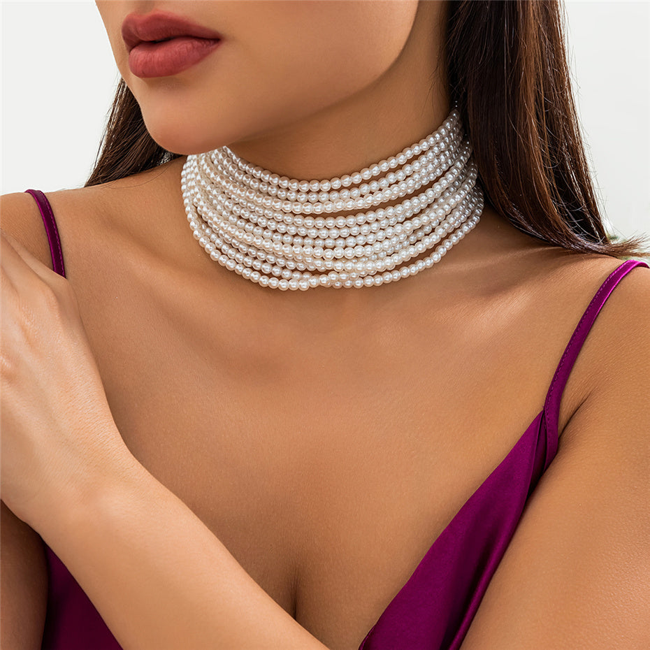 Alyssa Pearl Chunky Beads Chain Necklace