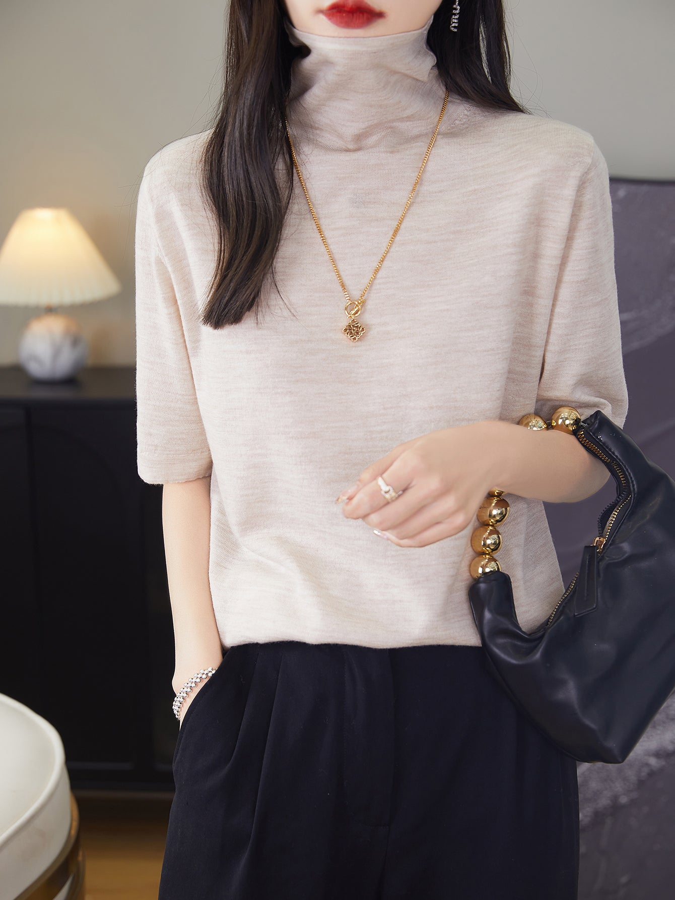 Lydia Woman Turtleneck T-Shirt