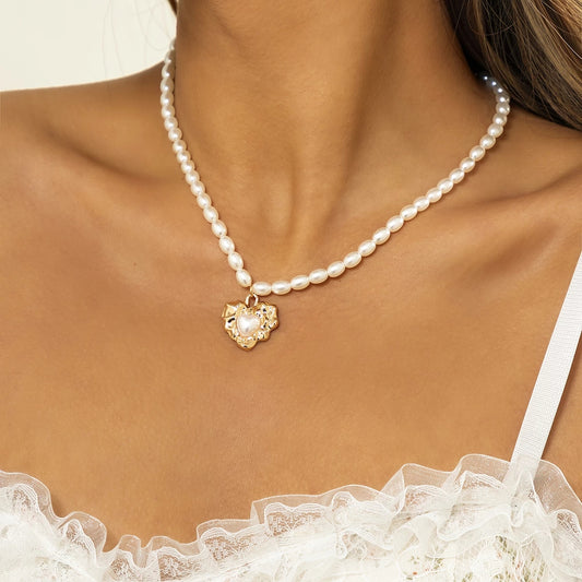 Alexandra Vintage Pendant Necklace