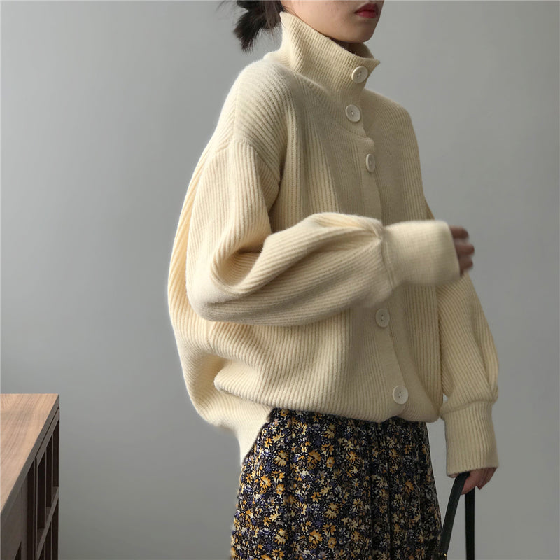 Kathy Woman Turtle Neck Sweater