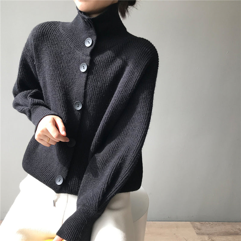 Kathy Woman Turtle Neck Sweater