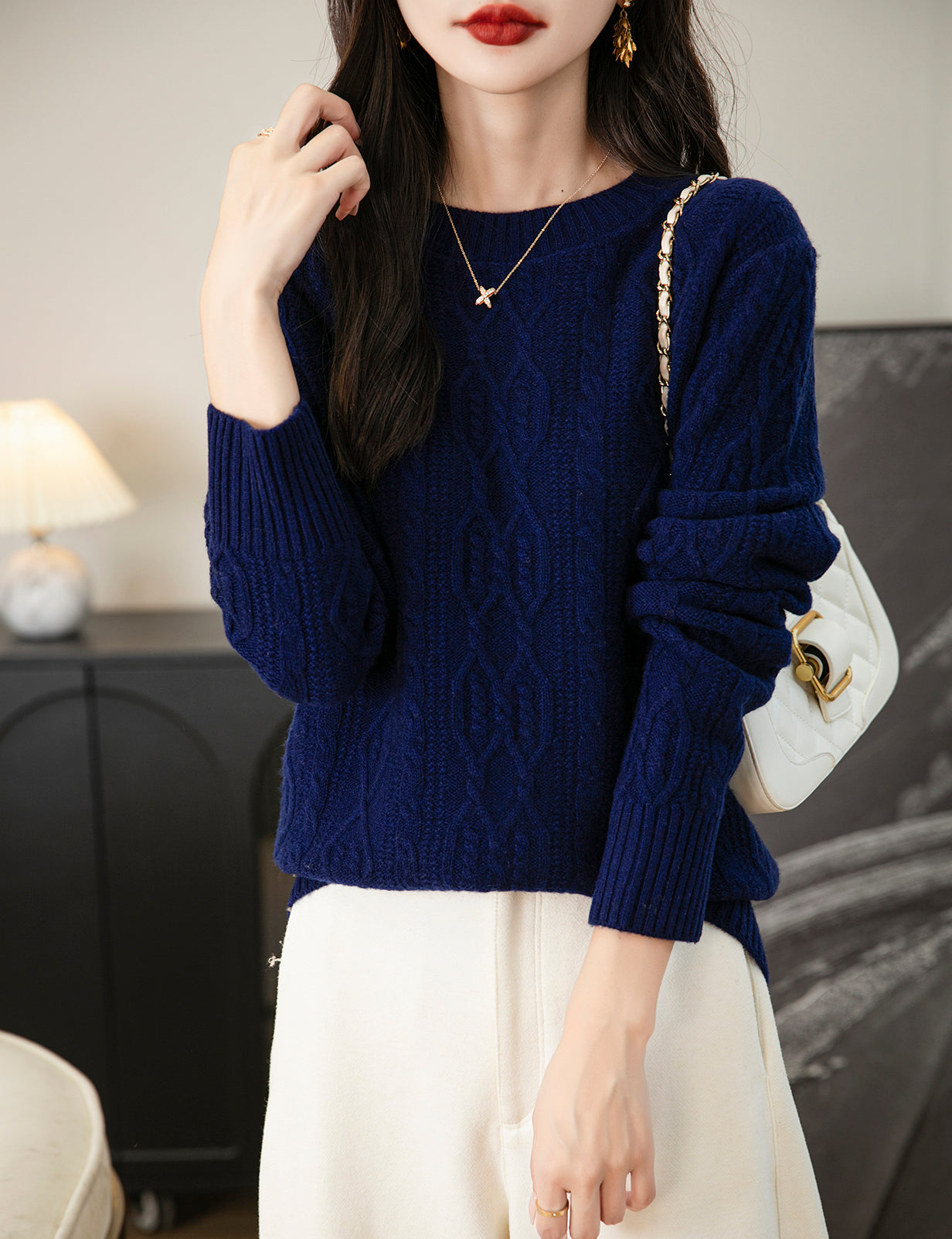 Candice Woman Vintage Soft Long Sleeve Knitted Sweater