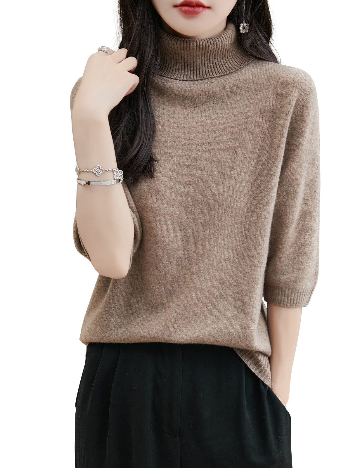 Hannah Woman Turtleneck Sweater