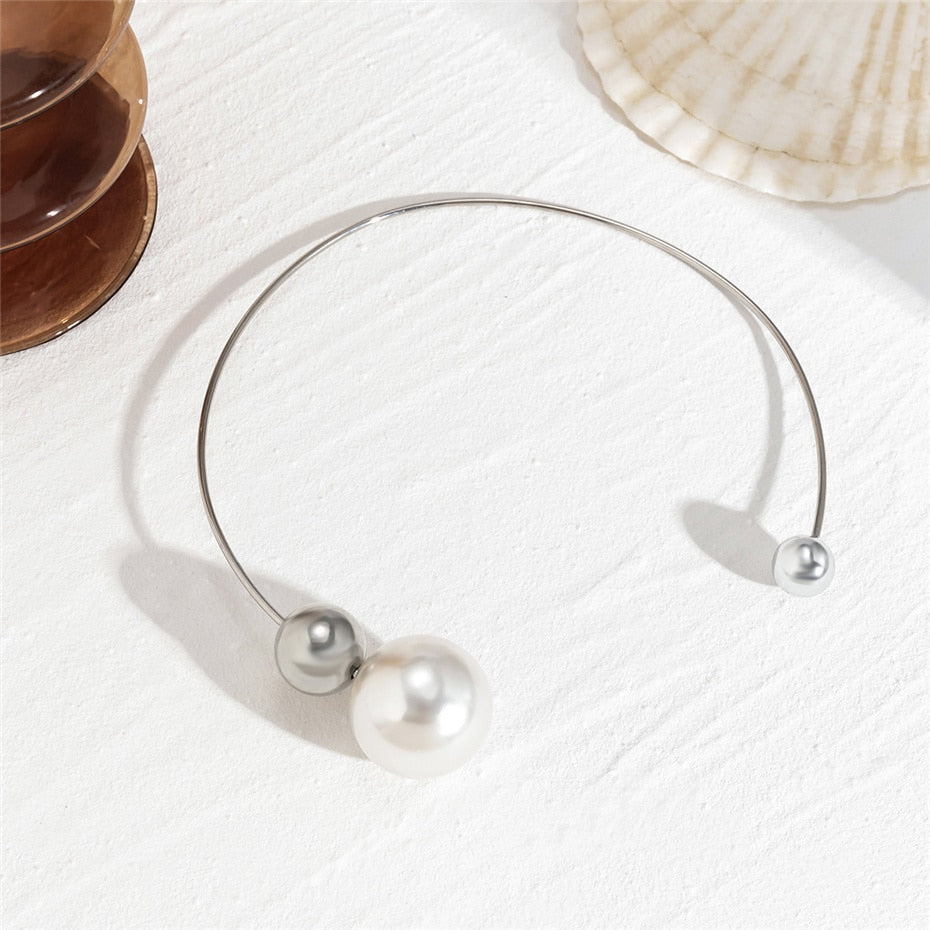 Diane Big White Pearl Choker Necklace