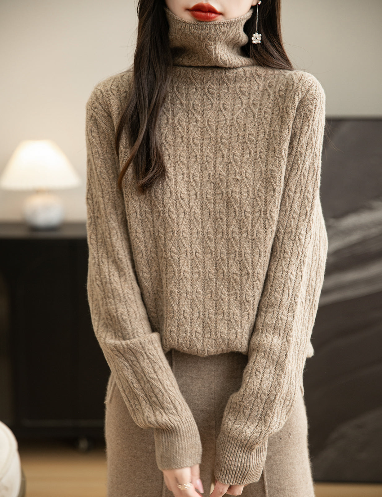 Nikki Turtleneck Woman Knit Sweater