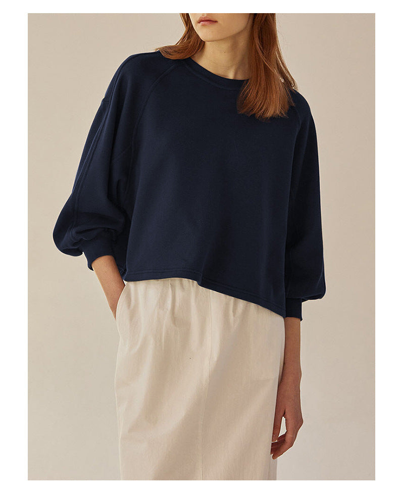 Adriana Woman Loose Short Lantern Sleeve Sweater