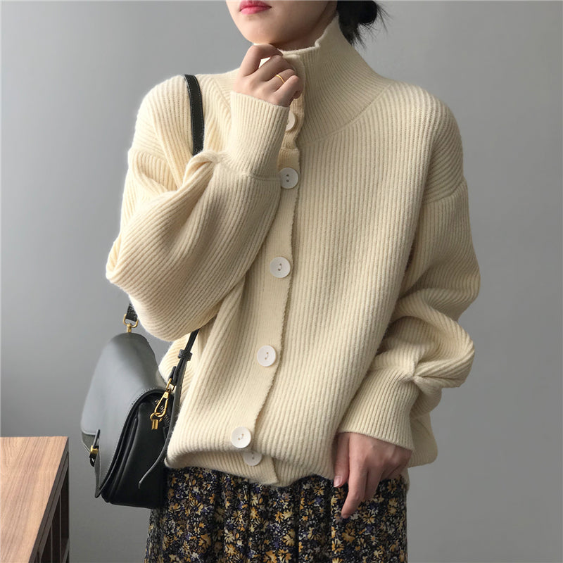 Kathy Woman Turtle Neck Sweater