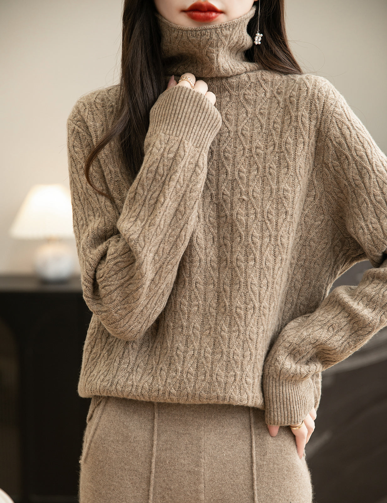 Nikki Turtleneck Woman Knit Sweater