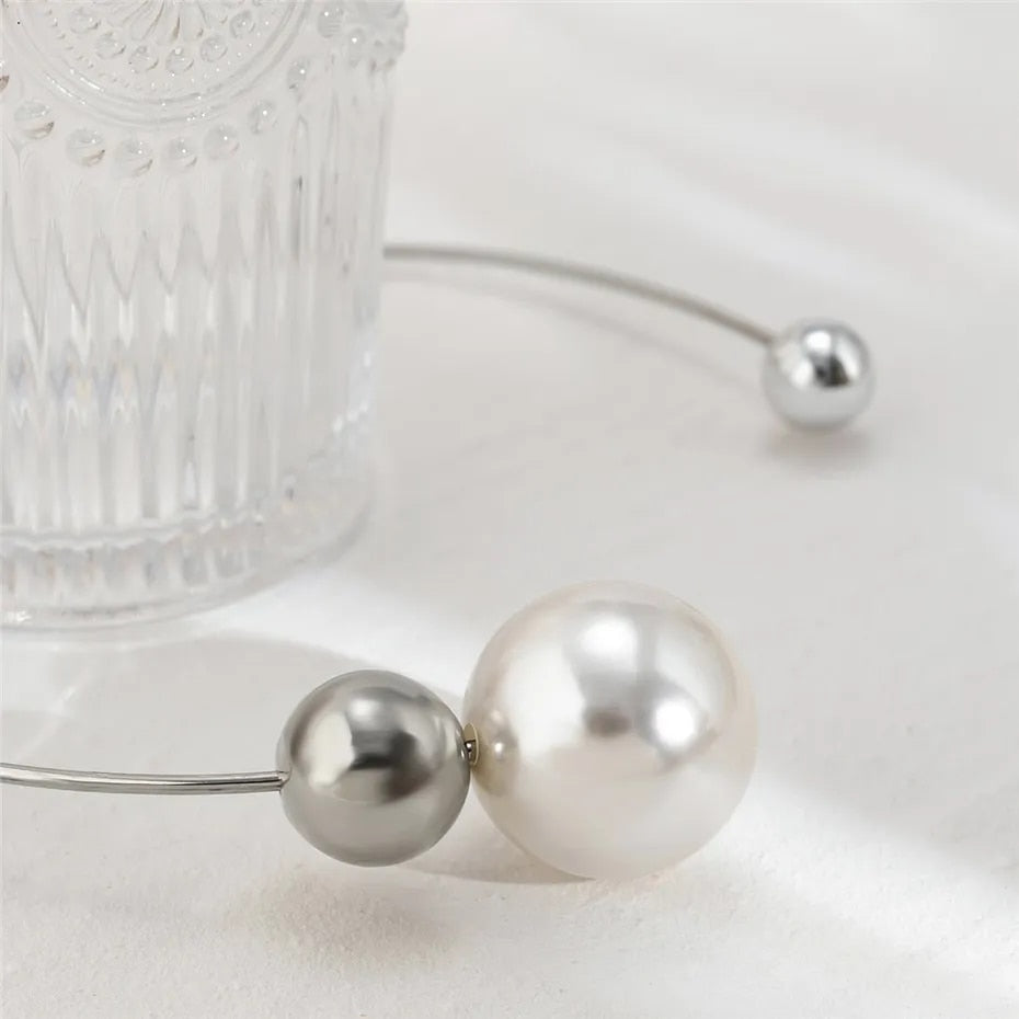 Diane Big White Pearl Choker Necklace