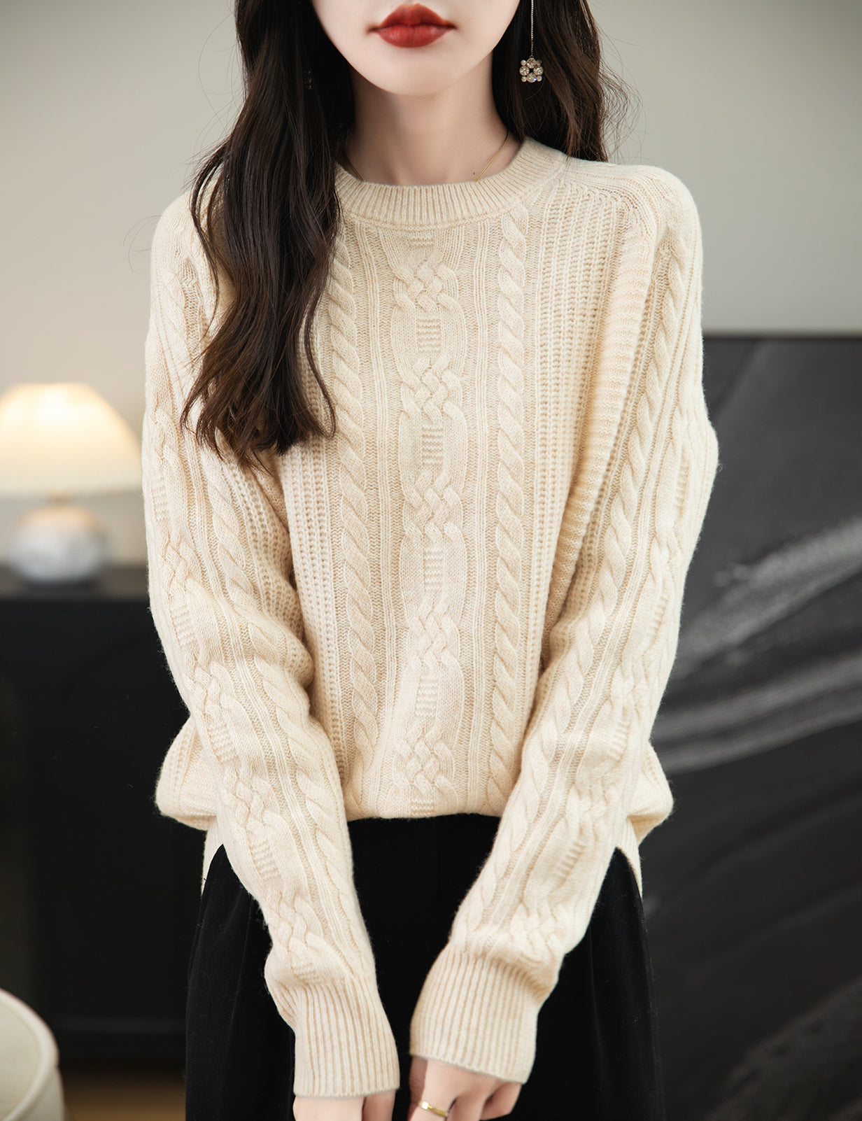 Miranda Woman Wool Crew Neck Sweater