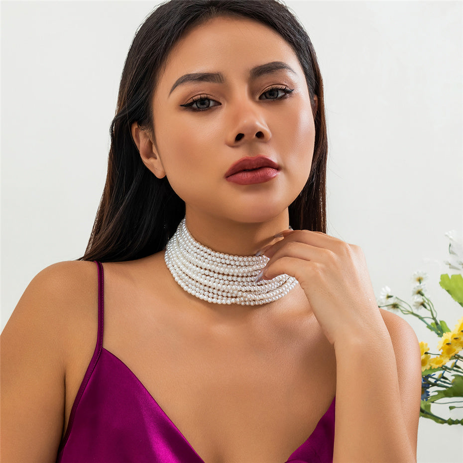 Alyssa Pearl Chunky Beads Chain Necklace