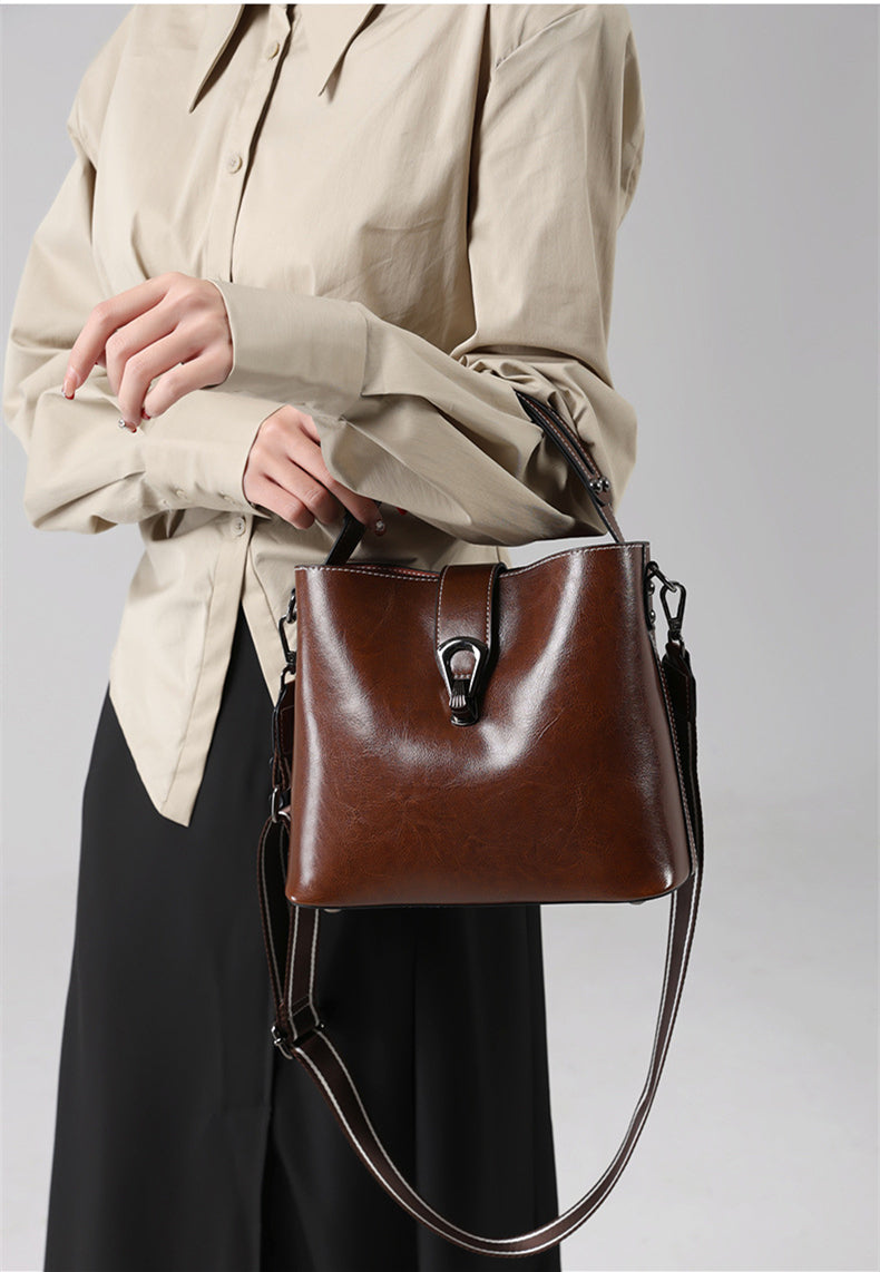 Mary Woman Leather Bucket Small Shoulder Bag