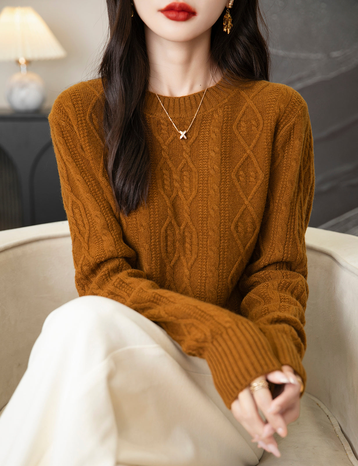 Alexa Woman Long Sleeve O-Neck Sweater