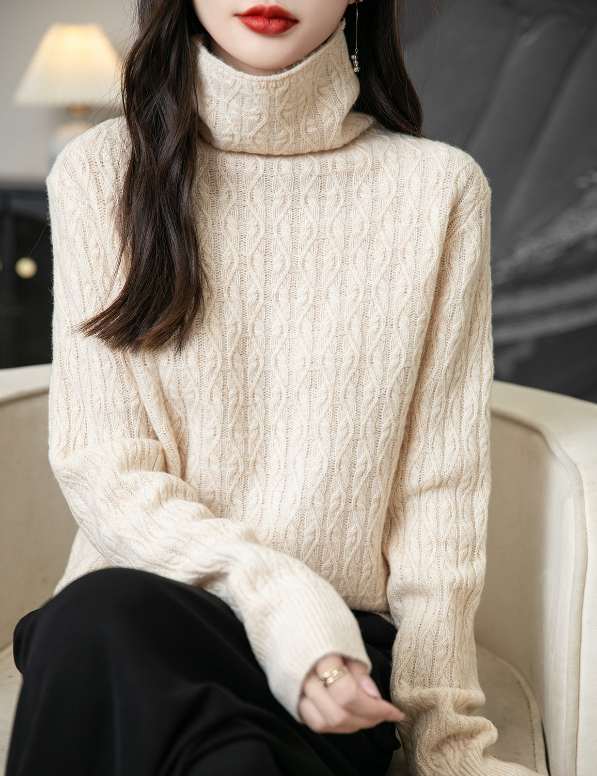 Nikki Turtleneck Woman Knit Sweater