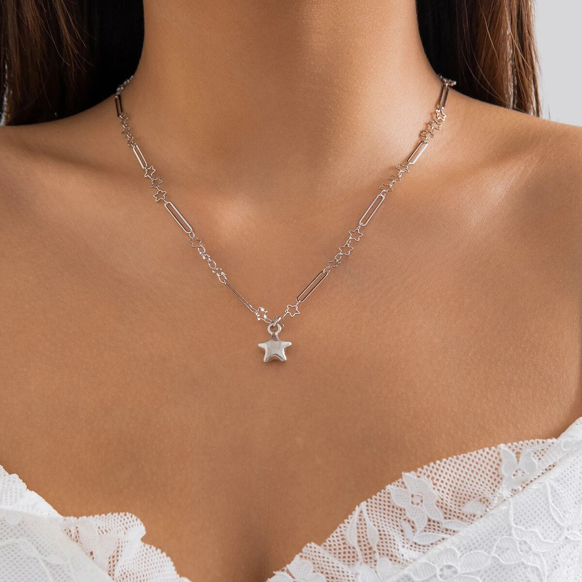 Aria Vintage Simple Love Star Pendant Choker Necklace