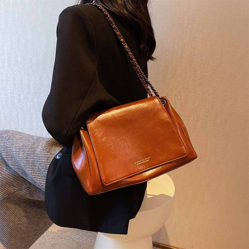 Tracy Leather Big Capacity Crossbody Messenger Bag