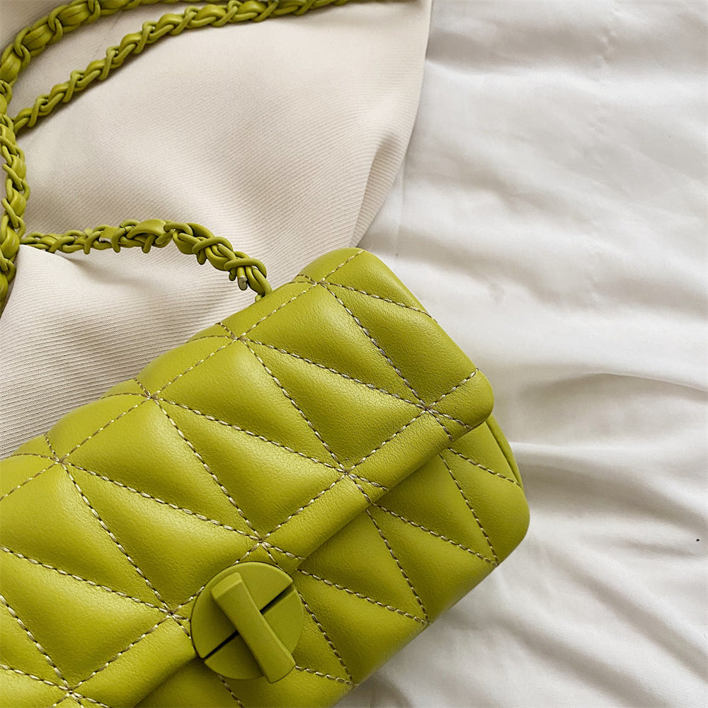 Mary Embroidery Thread Chain Crossbody Bag