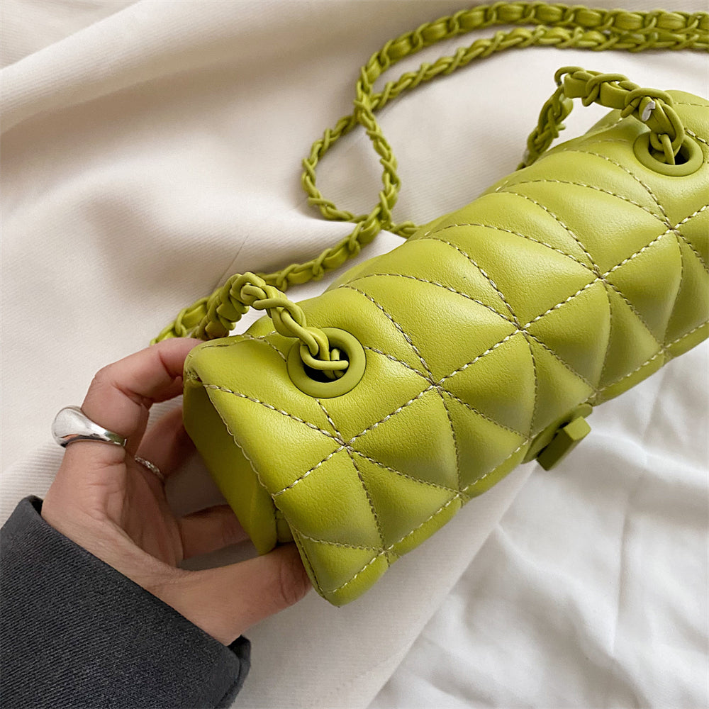 Mary Embroidery Thread Chain Crossbody Bag