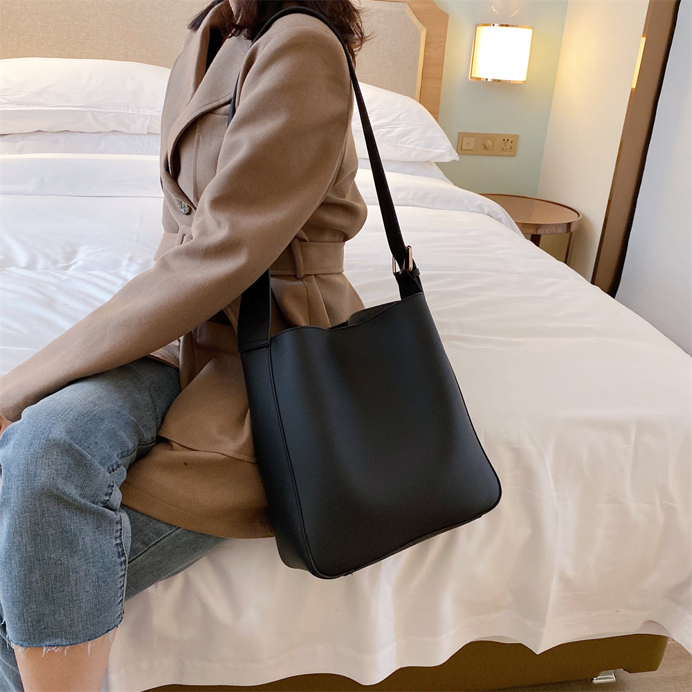 Nataly Large Capacity Shopper Shoulder Bag