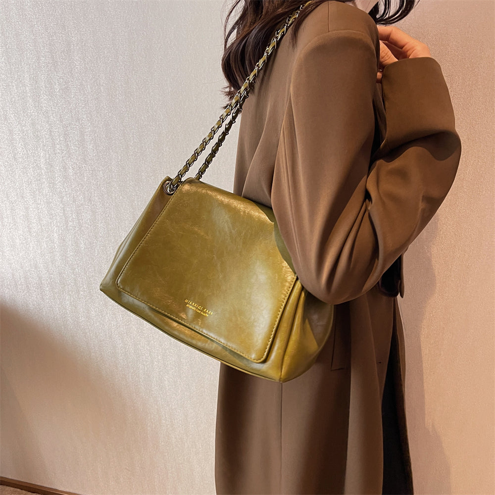 Tracy Leather Big Capacity Crossbody Messenger Bag