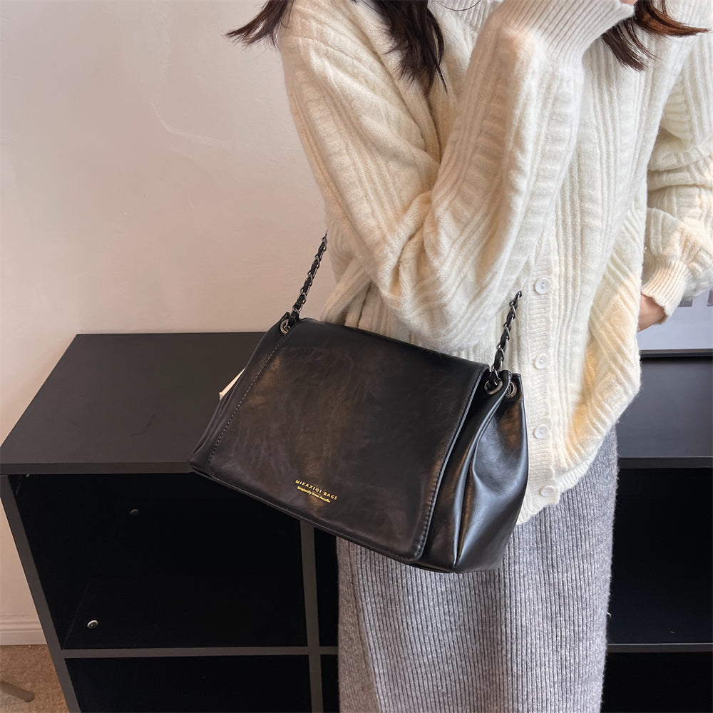 Tracy Leather Big Capacity Crossbody Messenger Bag